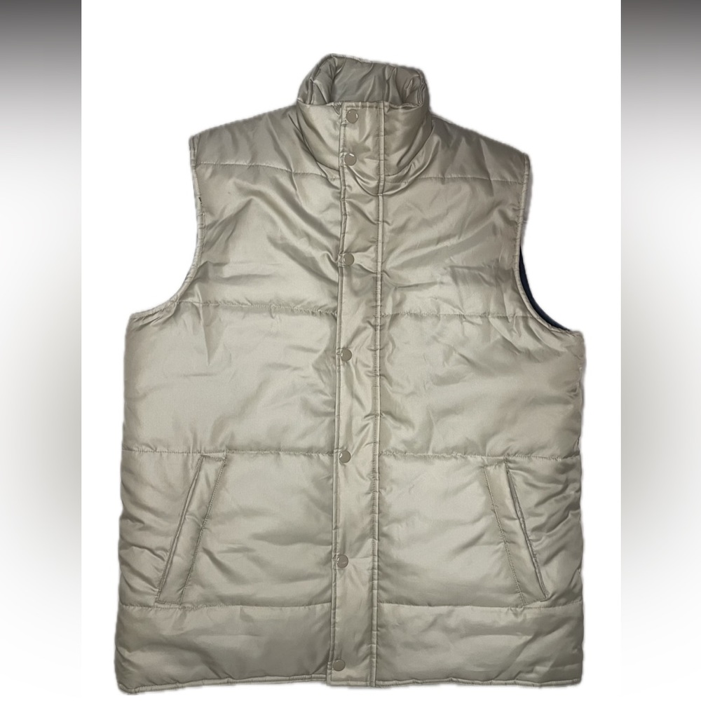 Van Heusen Men’s Puffer Vest - Picture 1 of 3